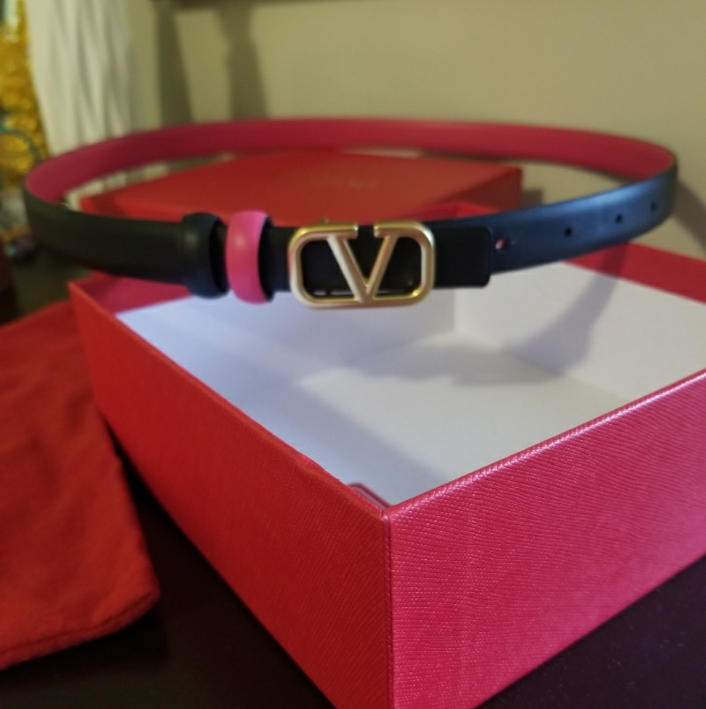 Valentino Belt Women's Size 95IT (Reversible)